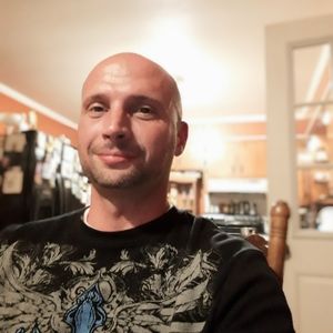 Meet your Posher, Jason